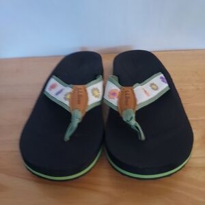 L.L. Bean Womans Green Sandals